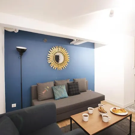 Guestready - Bright And Comfy Very Close To Eiffel Tower!
